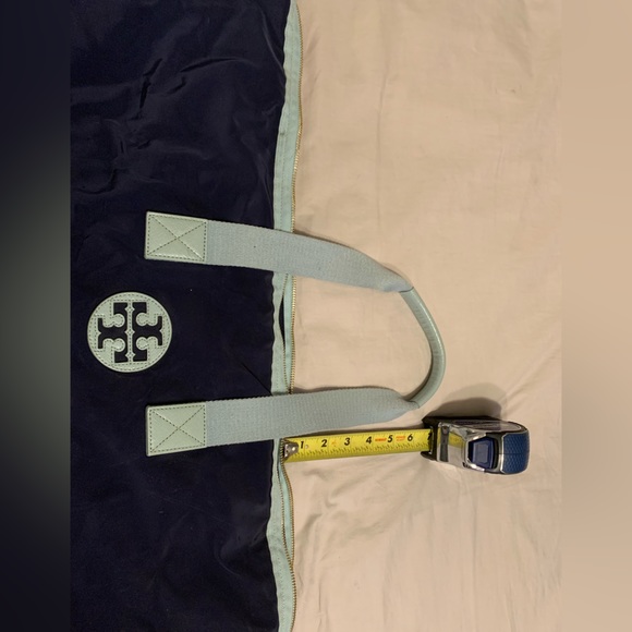 Tory Burch nylon duffle/overnight bag. Navy Blue with Powder Blue Accents. - Picture 5 of 7